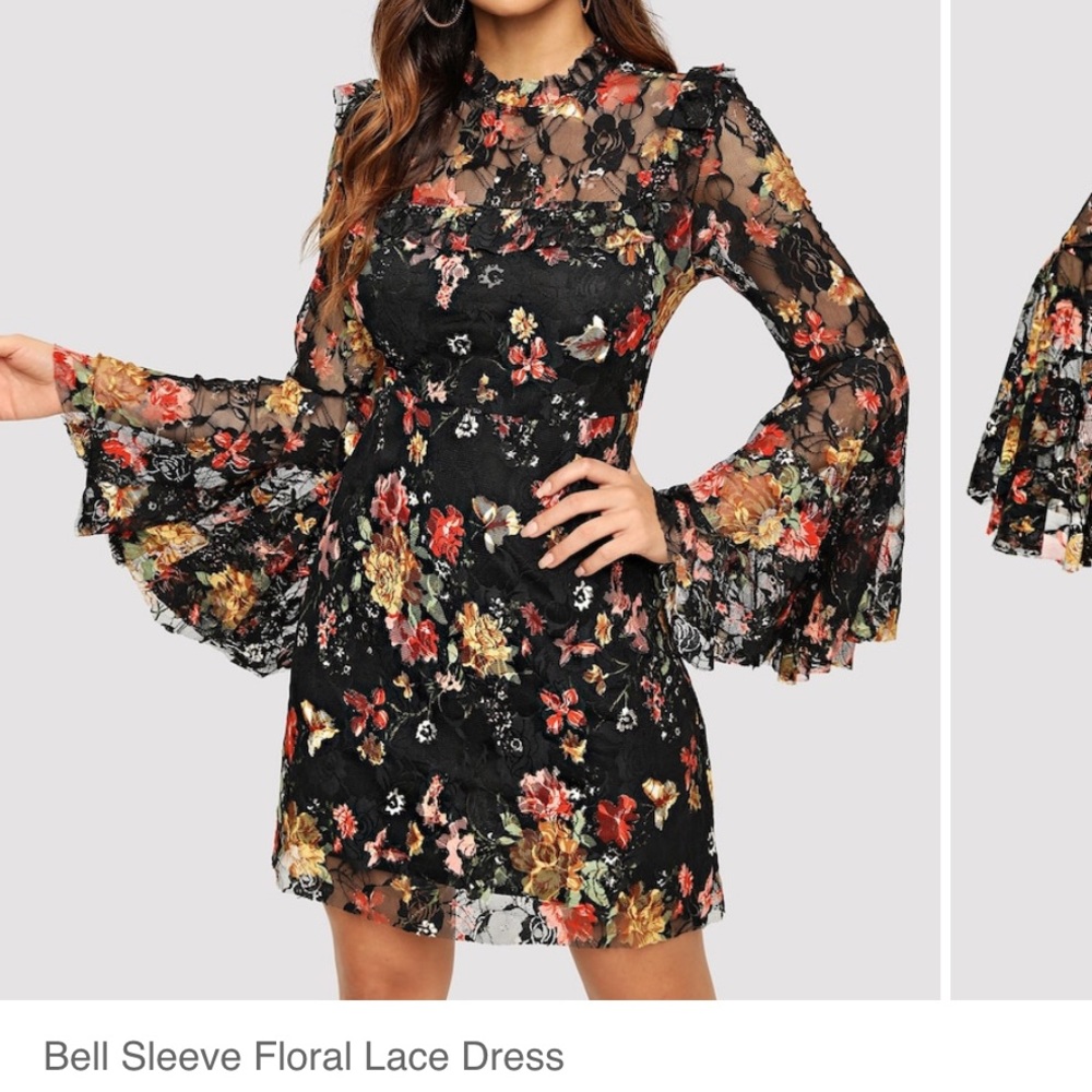 NWOT Bell sleeve floral lace dress